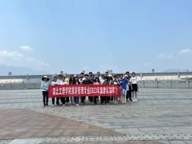 圖示, 示意圖
中度可信度描述已自動生成:ver1